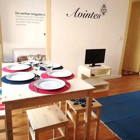 Neighbourly - Avintes House *