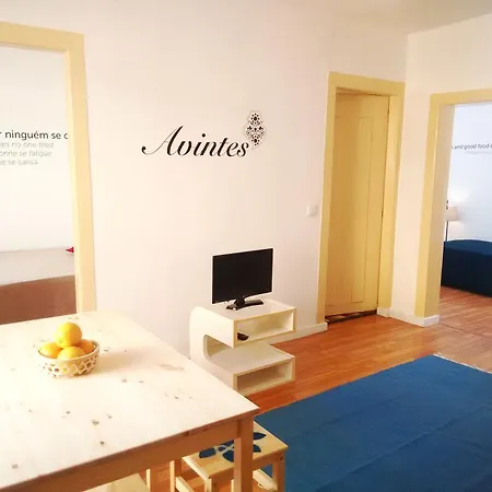 Neighbourly - Avintes House Lisbon